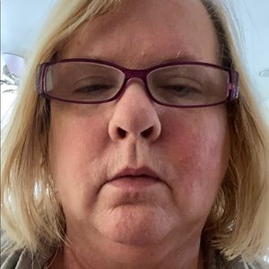 Meet your Posher, Kelli